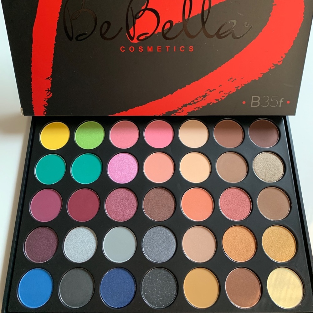 B35f Eyeshadow Palette BeBella
